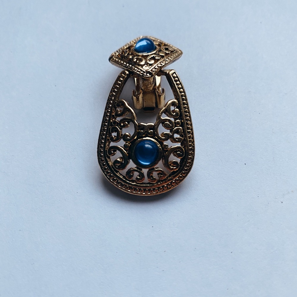 Vintage Blue Rhinestone Drop Intricate Earring - Picture 2 of 4